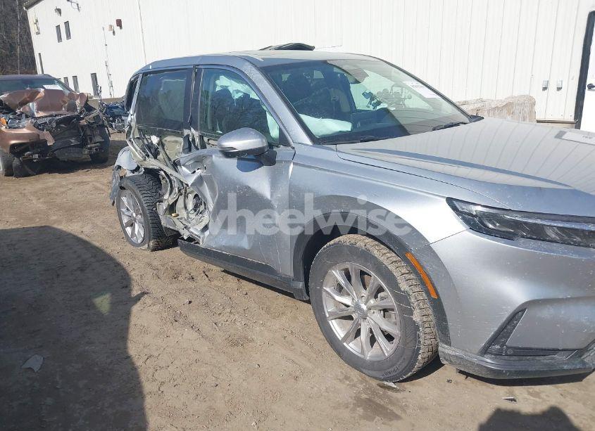 Photo 6 of 2025 Honda Cr-v EX-L AWD (VIN 2HKRS4H78SH403496)