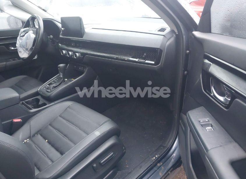 Photo 5 of 2024 Honda Cr-v EX-L AWD (VIN 2HKRS4H79RH416624)