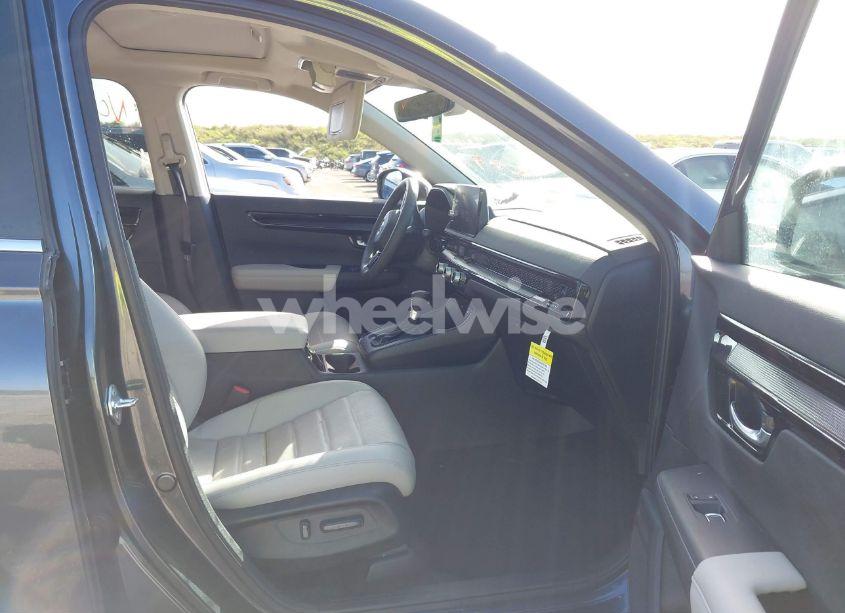 Photo 5 of 2024 Honda Cr-v EX-L AWD (VIN 2HKRS4H79RH457822)