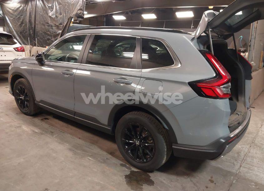 Photo 3 of 2023 Honda Cr-v HYBRID SPORT (VIN 2HKRS6H5XPH817882)