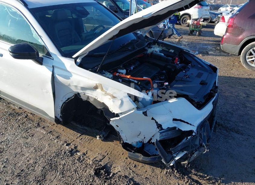 Photo 6 of 2025 Honda Cr-v HYBRID SPORT-L (VIN 2HKRS6H85SH813810)