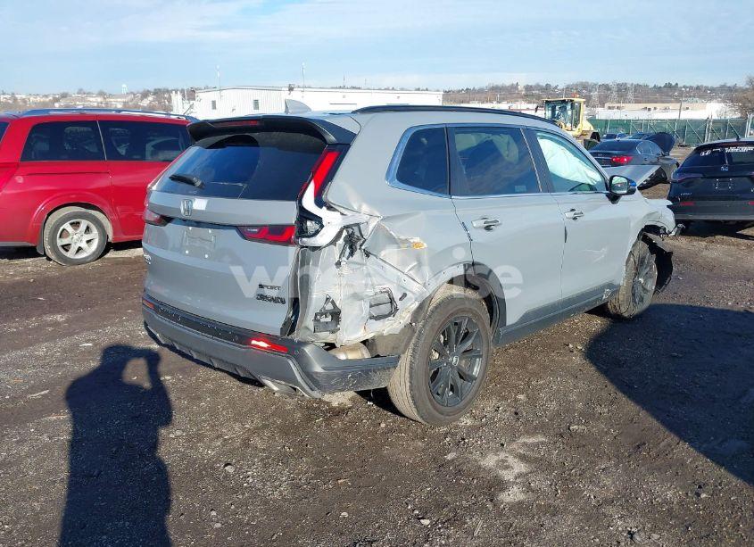 Photo 4 of 2024 Honda Cr-v HYBRID SPORT-L (VIN 2HKRS6H89RH802240)