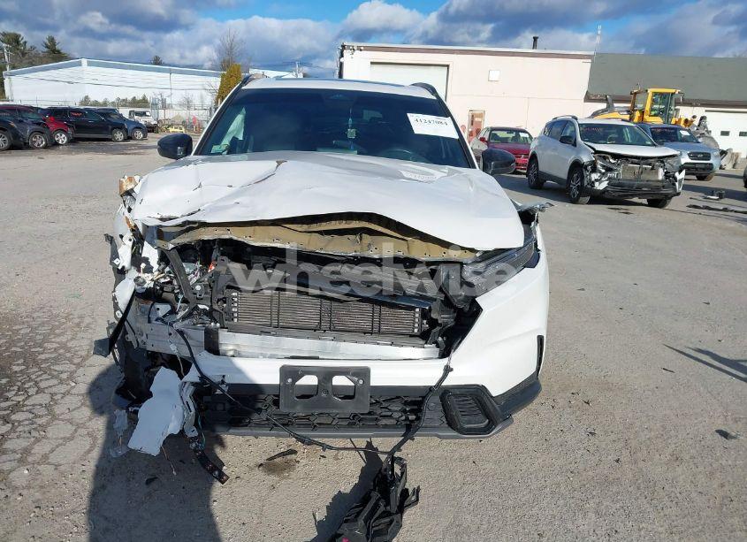 Photo 12 of 2024 Honda Cr-v HYBRID SPORT-L (VIN 2HKRS6H8XRH803297)