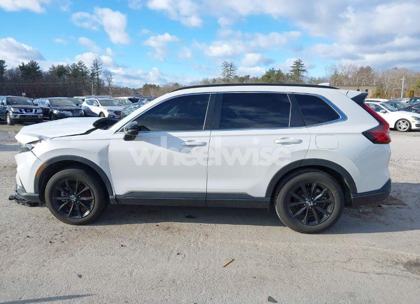 Photo 14 of 2024 Honda Cr-v HYBRID SPORT-L (VIN 2HKRS6H8XRH803297)