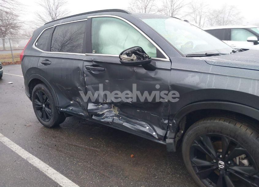 Photo 6 of 2023 Honda Cr-v HYBRID SPORT TOURING (VIN 2HKRS6H90PH807946)