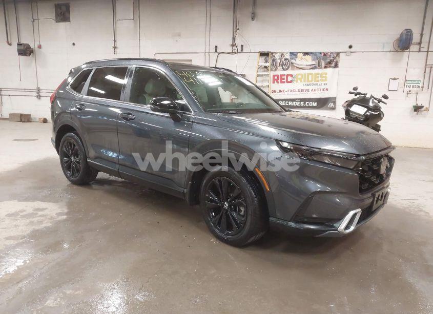 2023 Honda Cr-v HYBRID SPORT TOURING (VIN 2HKRS6H92PH808628) main photo