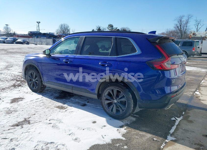 Photo 3 of 2023 Honda Cr-v HYBRID SPORT TOURING (VIN 2HKRS6H95PH800832)