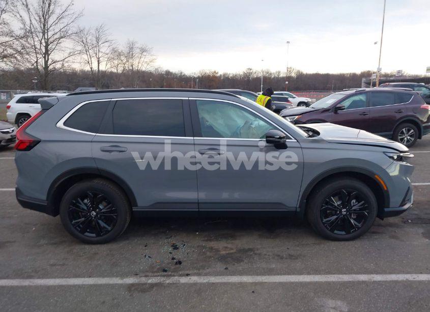 Photo 13 of 2025 Honda Cr-v HYBRID SPORT TOURING (VIN 2HKRS6H96SH802307)