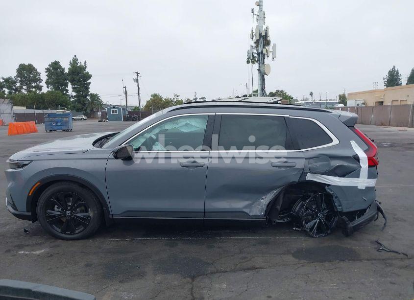 Photo 14 of 2025 Honda Cr-v HYBRID SPORT TOURING (VIN 2HKRS6H99SH811809)