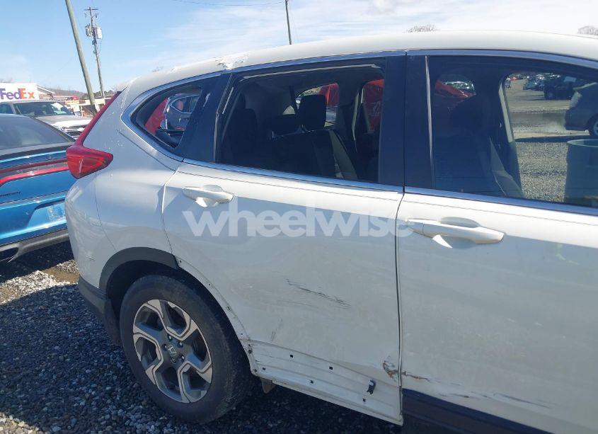 Photo 6 of 2018 Honda Cr-v EX (VIN 2HKRW1H52JH505831)