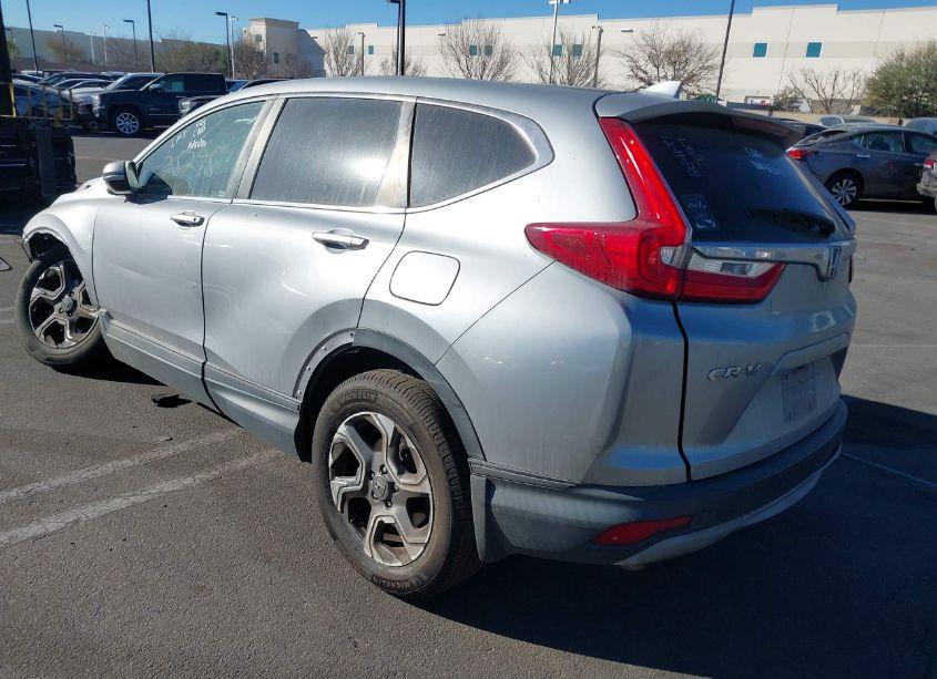 Photo 3 of 2018 Honda Cr-v EX (VIN 2HKRW1H56JH505072)