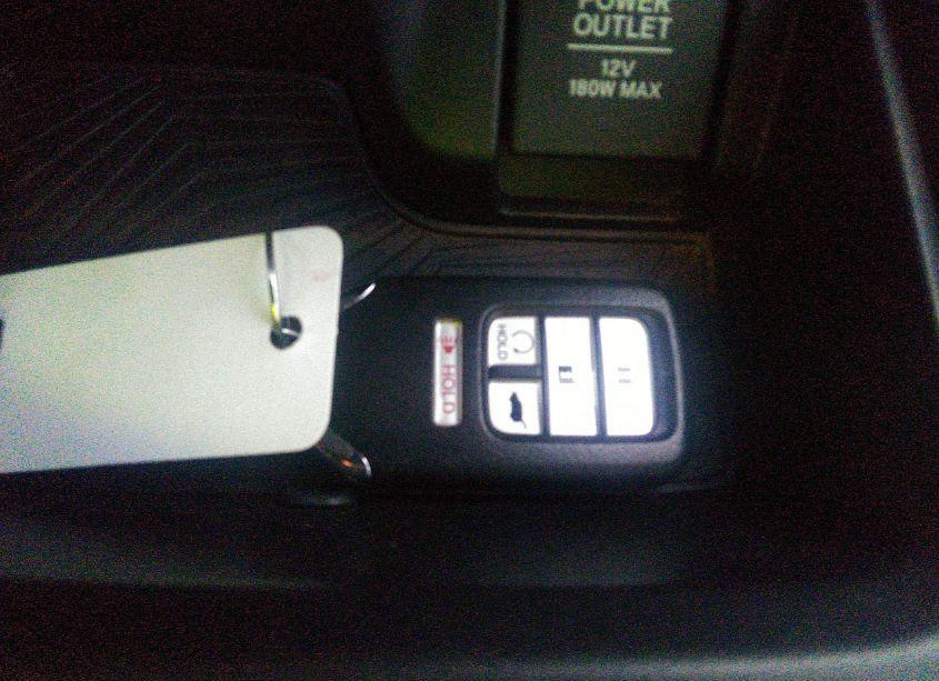 Photo 11 of 2019 Honda Cr-v EX (VIN 2HKRW1H57KH500951)