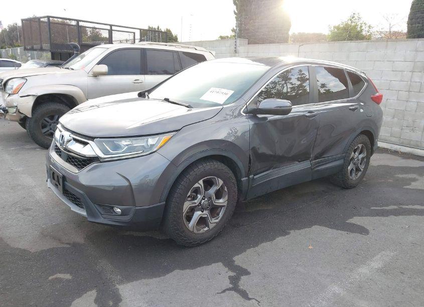 Photo 2 of 2018 Honda Cr-v EX (VIN 2HKRW1H58JH503551)