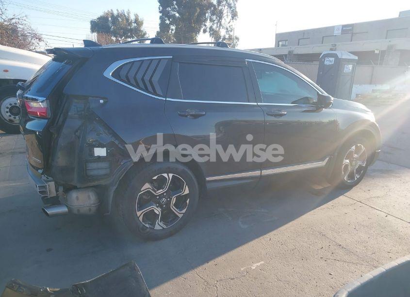 Photo 4 of 2018 Honda Cr-v TOURING (VIN 2HKRW1H93JH513116)