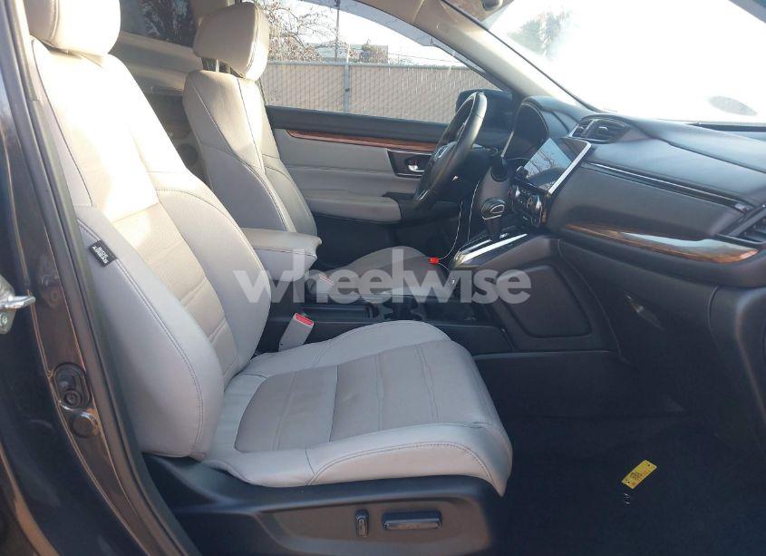 Photo 5 of 2018 Honda Cr-v TOURING (VIN 2HKRW1H93JH513116)