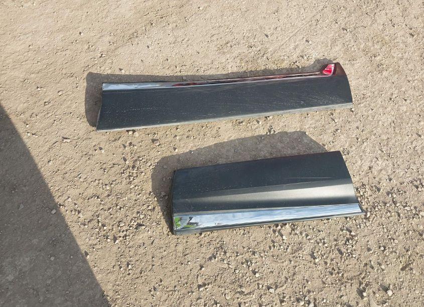 Photo 12 of 2017 Honda Cr-v TOURING (VIN 2HKRW1H96HH516750)