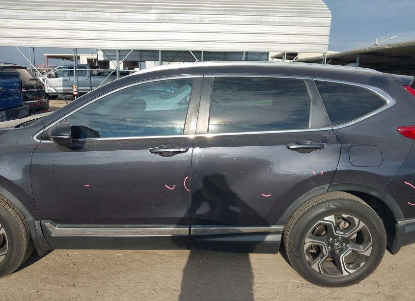 Photo 15 of 2017 Honda Cr-v TOURING (VIN 2HKRW1H96HH516750)