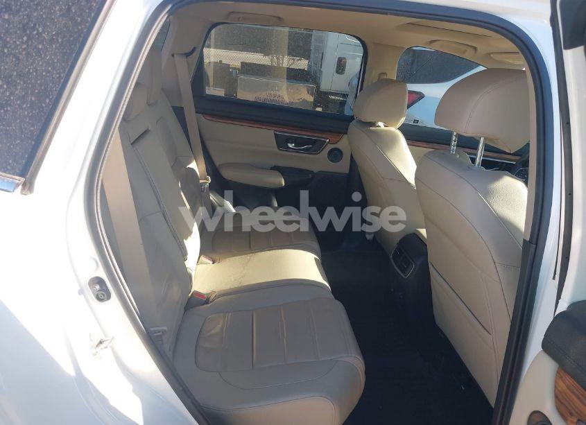 Photo 8 of 2018 Honda Cr-v TOURING (VIN 2HKRW1H98JH509238)