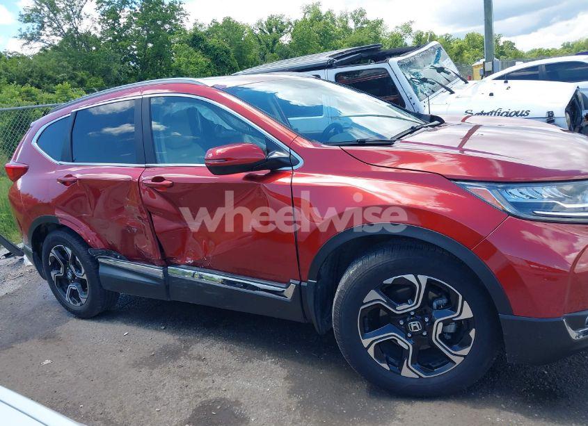 Photo 13 of 2017 Honda Cr-v TOURING (VIN 2HKRW1H99HH504835)