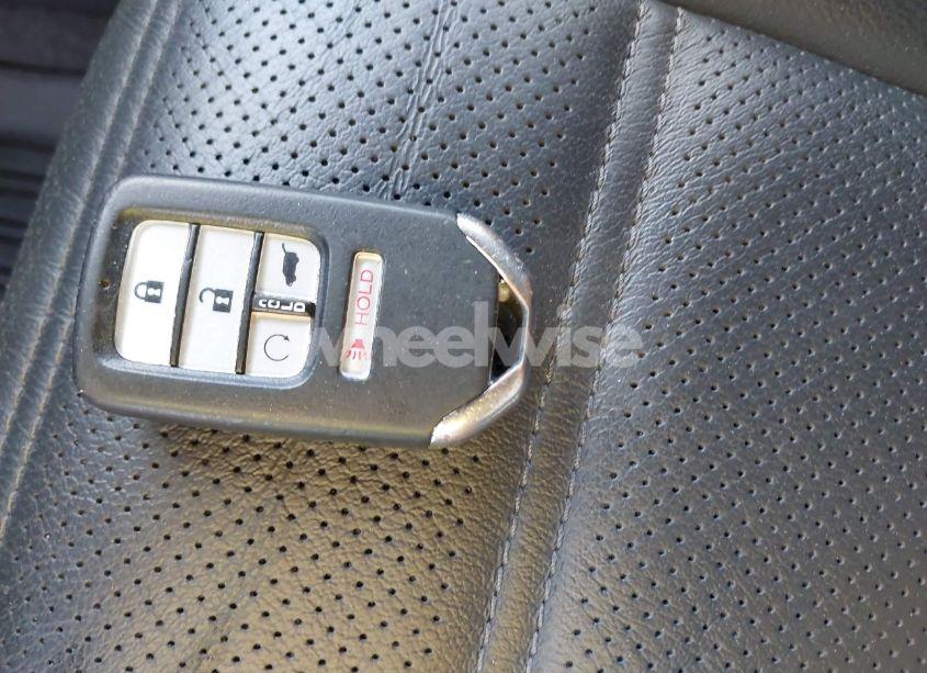 Photo 11 of 2020 Honda Cr-v 2WD TOURING (VIN 2HKRW1H9XLH400833)