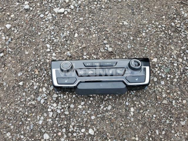 Photo 9 of 2020 HONDA CR-V LX (VIN 2HKRW2H21LH240141)