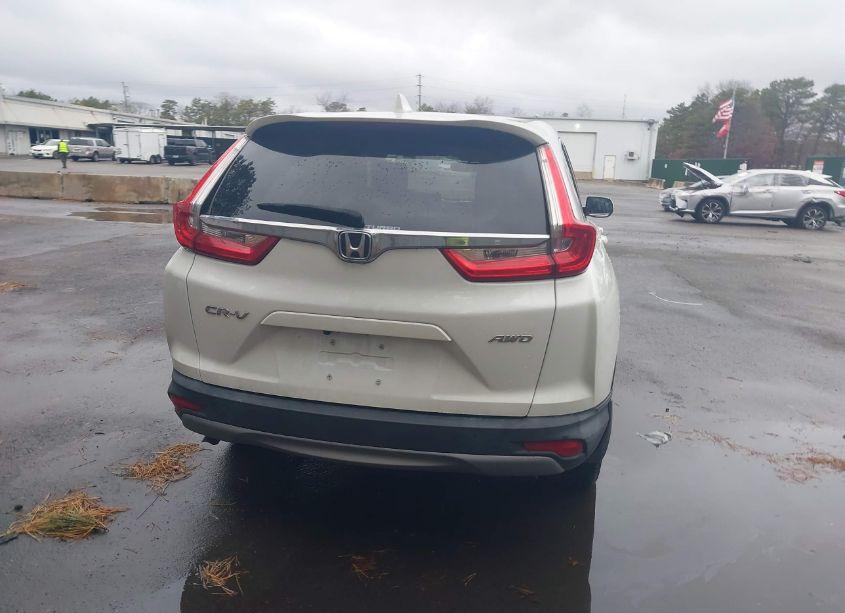 Photo 16 of 2018 Honda Cr-v (VIN 2HKRW2H28JH137442)