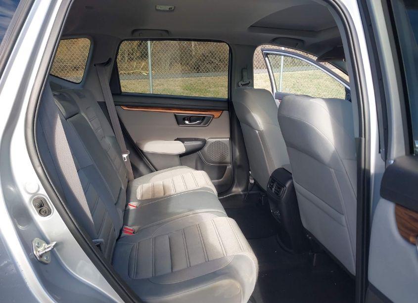 Photo 8 of 2018 Honda Cr-v EX (VIN 2HKRW2H50JH646371)