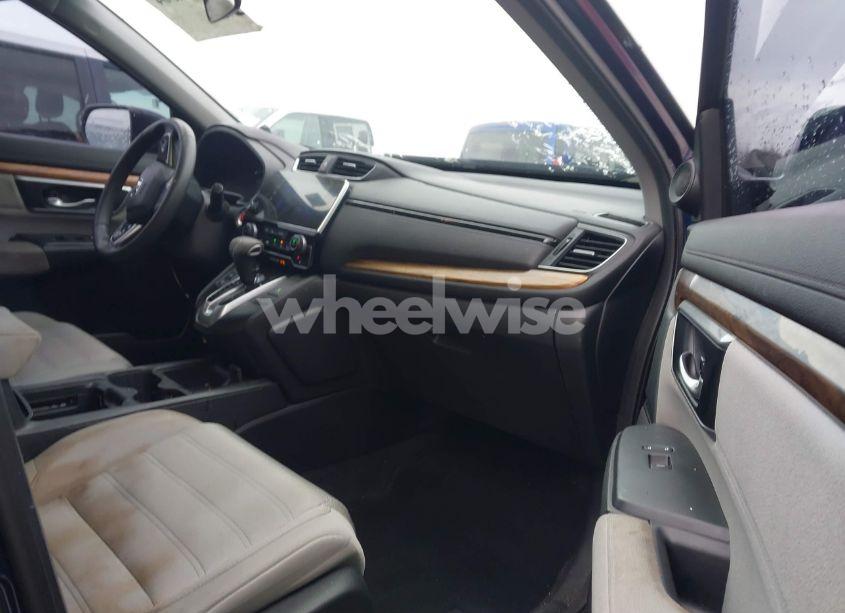 Photo 5 of 2019 Honda Cr-v EX (VIN 2HKRW2H50KH628387)