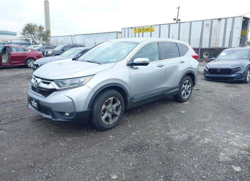 Photo 2 of 2019 Honda Cr-v EX (VIN 2HKRW2H50KH666010)