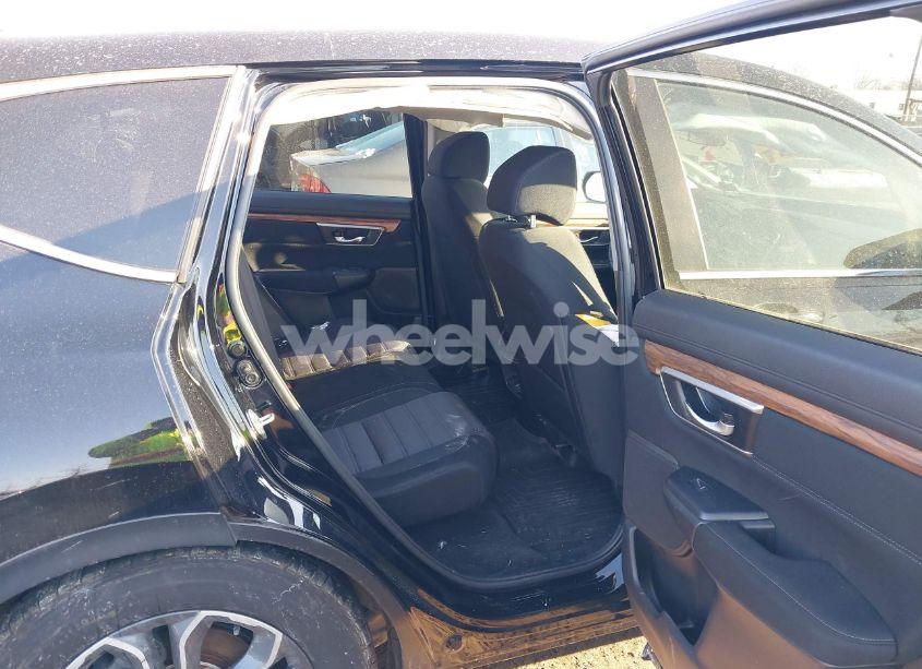 Photo 8 of 2022 Honda Cr-v AWD EX (VIN 2HKRW2H50NH619709)