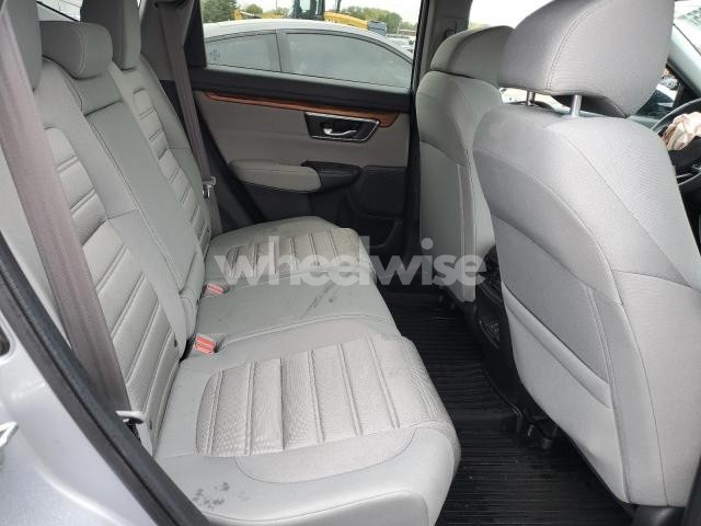 Photo 5 of 2019 HONDA CR-V EX (VIN 2HKRW2H51KH634604)