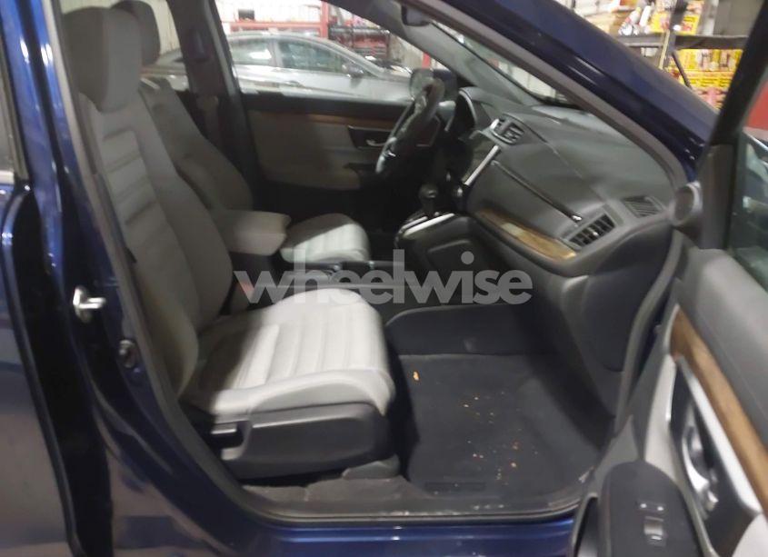 Photo 5 of 2019 Honda Cr-v EX (VIN 2HKRW2H51KH657350)