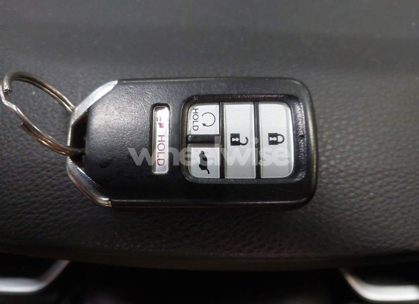 Photo 11 of 2019 Honda Cr-v EX (VIN 2HKRW2H52KH600848)