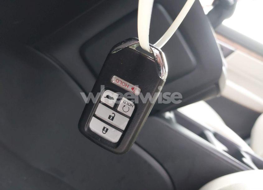 Photo 11 of 2018 Honda Cr-v EX (VIN 2HKRW2H53JH607919)