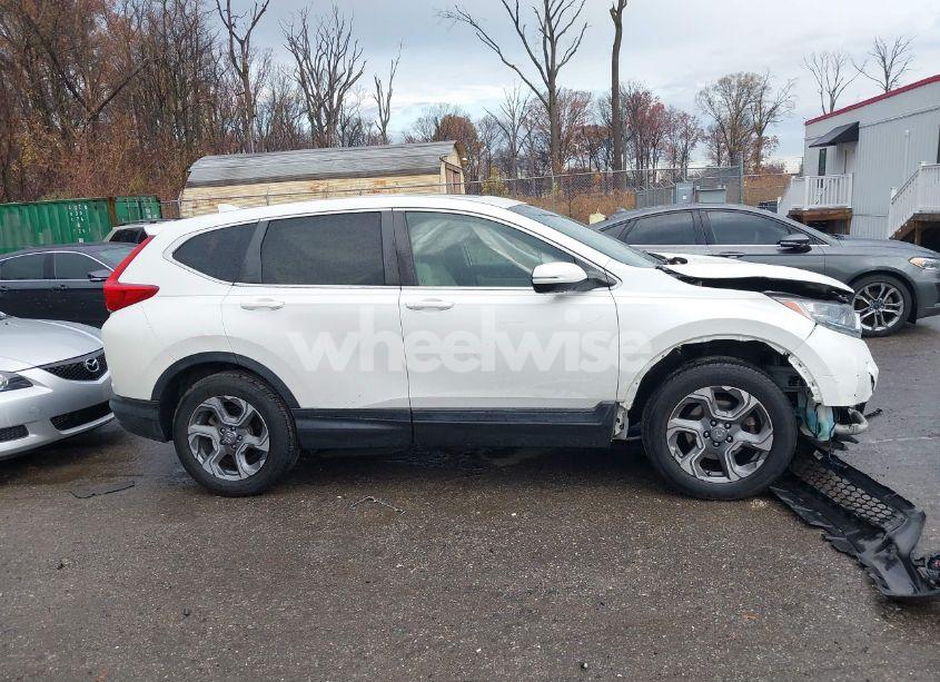 Photo 13 of 2018 Honda Cr-v EX (VIN 2HKRW2H53JH607919)