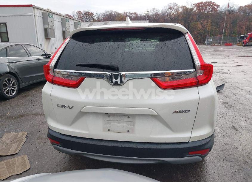 Photo 16 of 2018 Honda Cr-v EX (VIN 2HKRW2H53JH607919)
