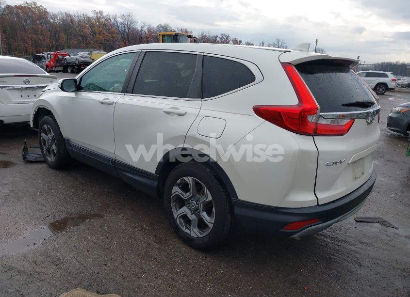 Photo 3 of 2018 Honda Cr-v EX (VIN 2HKRW2H53JH607919)