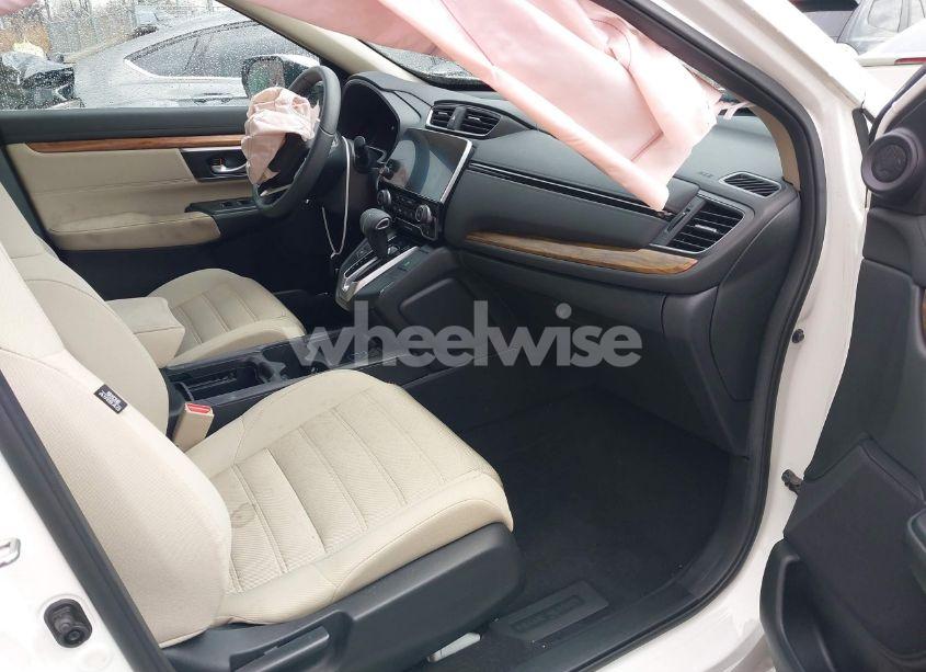 Photo 5 of 2018 Honda Cr-v EX (VIN 2HKRW2H53JH607919)