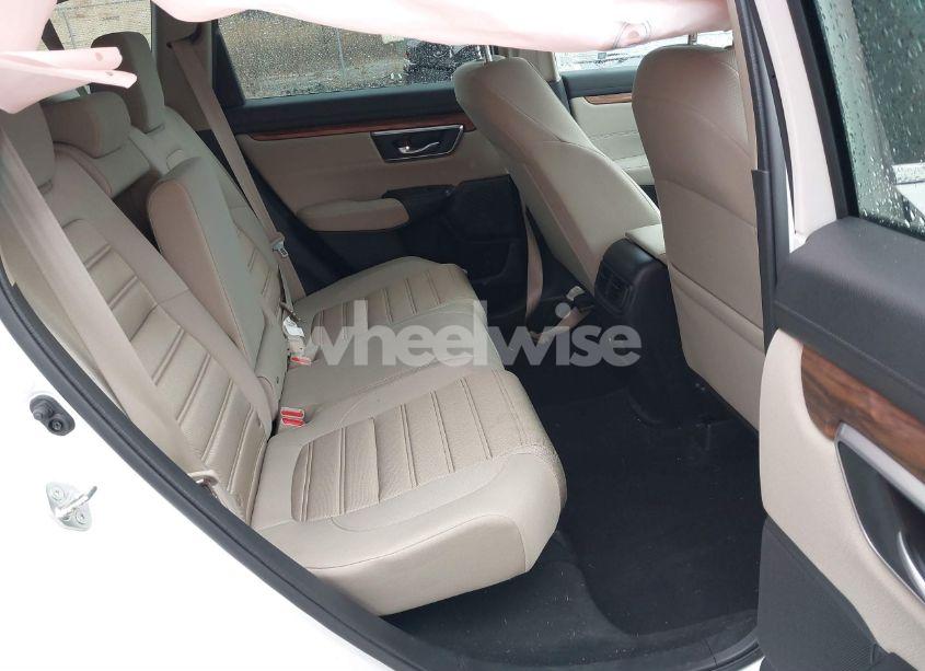 Photo 8 of 2018 Honda Cr-v EX (VIN 2HKRW2H53JH607919)