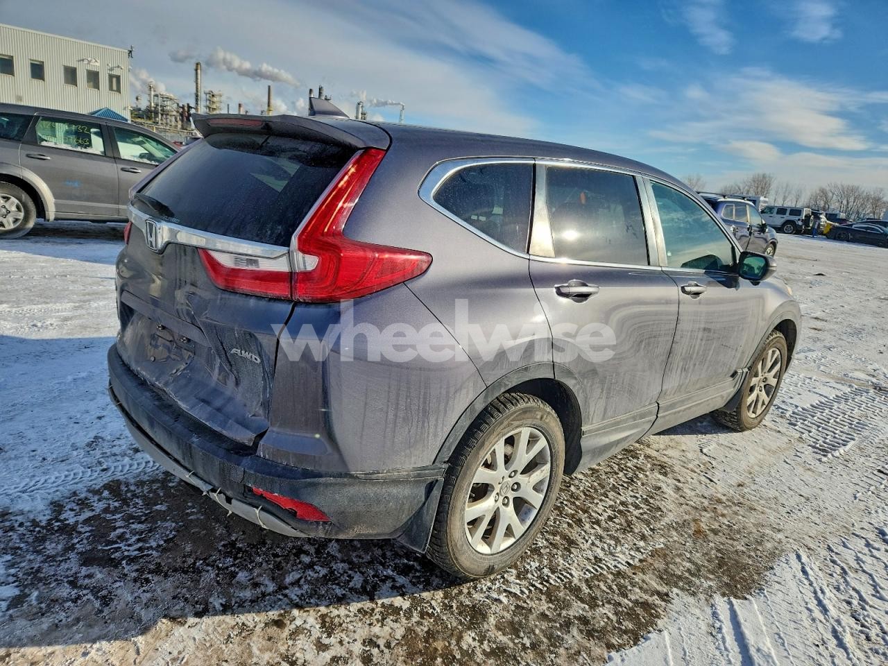Photo 3 of 2019 HONDA CR-V EX (VIN 2HKRW2H53KH133827)