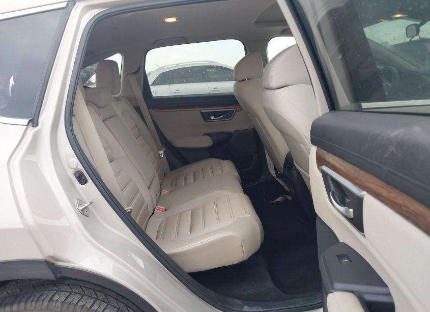 Photo 8 of 2019 Honda Cr-v EX (VIN 2HKRW2H53KH627105)