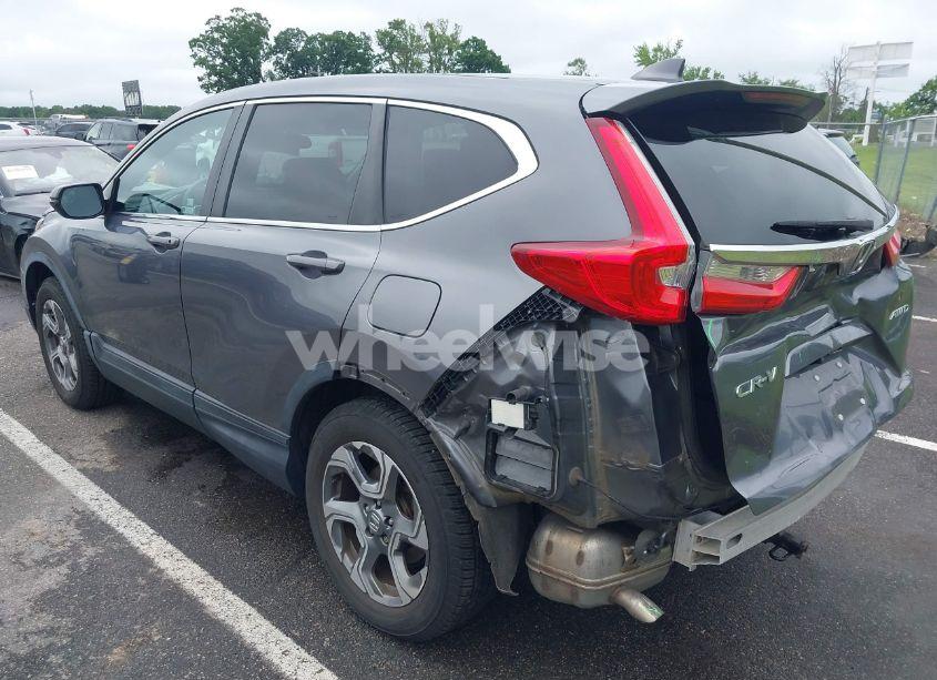 Photo 3 of 2018 Honda Cr-v EX (VIN 2HKRW2H54JH662797)