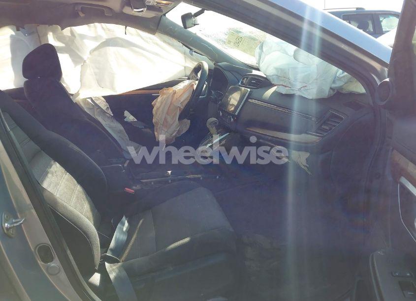 Photo 5 of 2019 Honda Cr-v EX (VIN 2HKRW2H54KH644639)