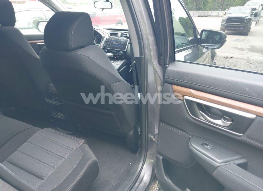 Photo 8 of 2018 Honda Cr-v EX (VIN 2HKRW2H55JH640470)