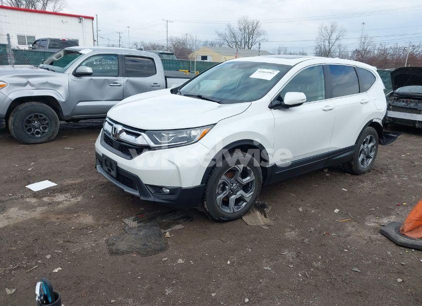 Photo 2 of 2019 Honda Cr-v EX (VIN 2HKRW2H55KH642124)