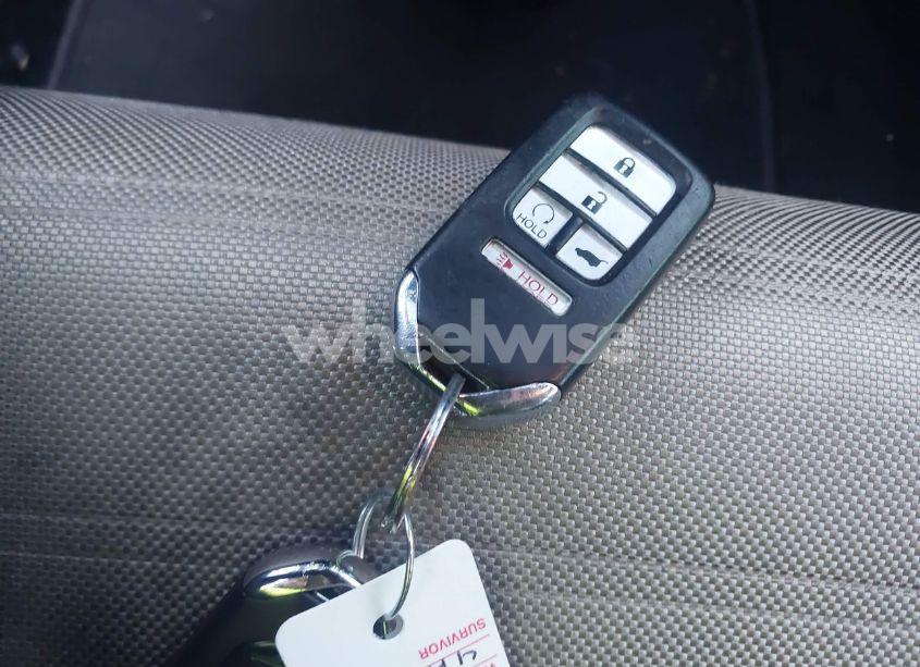 Photo 11 of 2019 Honda Cr-v EX (VIN 2HKRW2H55KH648246)