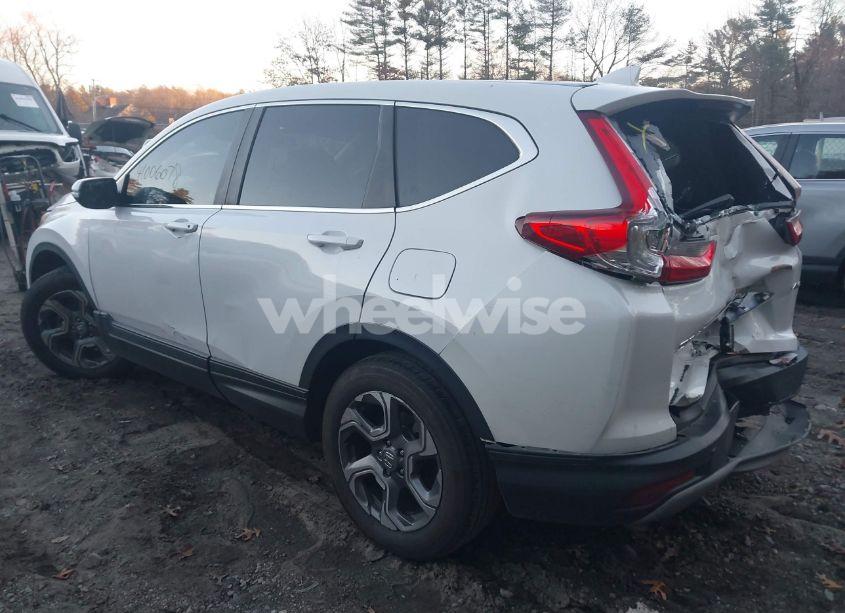 Photo 3 of 2019 Honda Cr-v EX (VIN 2HKRW2H55KH648246)