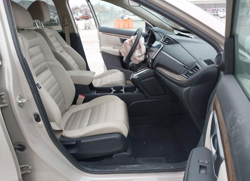 Photo 5 of 2019 Honda Cr-v EX (VIN 2HKRW2H55KH650255)