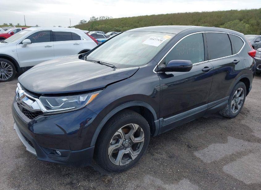 Photo 2 of 2019 Honda Cr-v EX (VIN 2HKRW2H55KH657075)