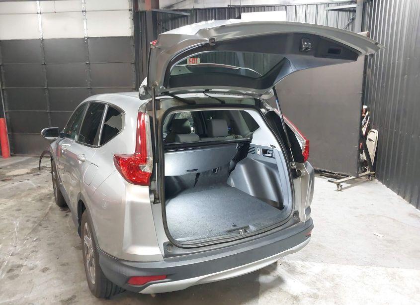 Photo 3 of 2018 Honda Cr-v EX (VIN 2HKRW2H56JH629980)